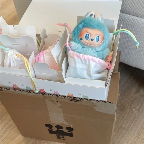 💯POPMART labubu Hope - Picture 9 of 10